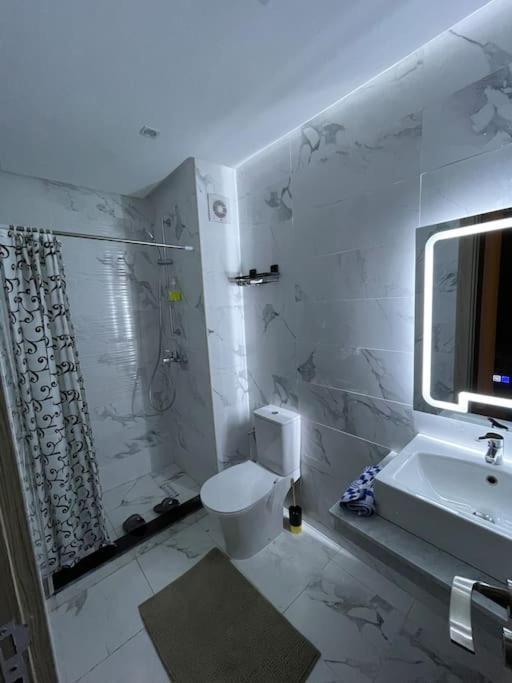 Experience De Luxe Ultime / Parking / Restaurant / Cafe / Carrefour Apartamento Oujda Exterior foto