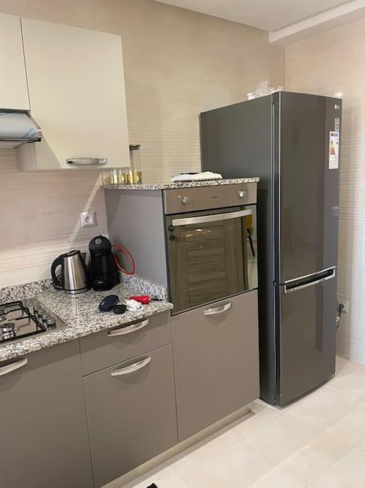 Experience De Luxe Ultime / Parking / Restaurant / Cafe / Carrefour Apartamento Oujda Exterior foto